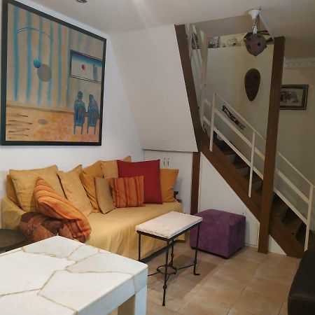 Appartement Studio Apt Great Location Heart Of Downtown District à Haïfa Extérieur photo