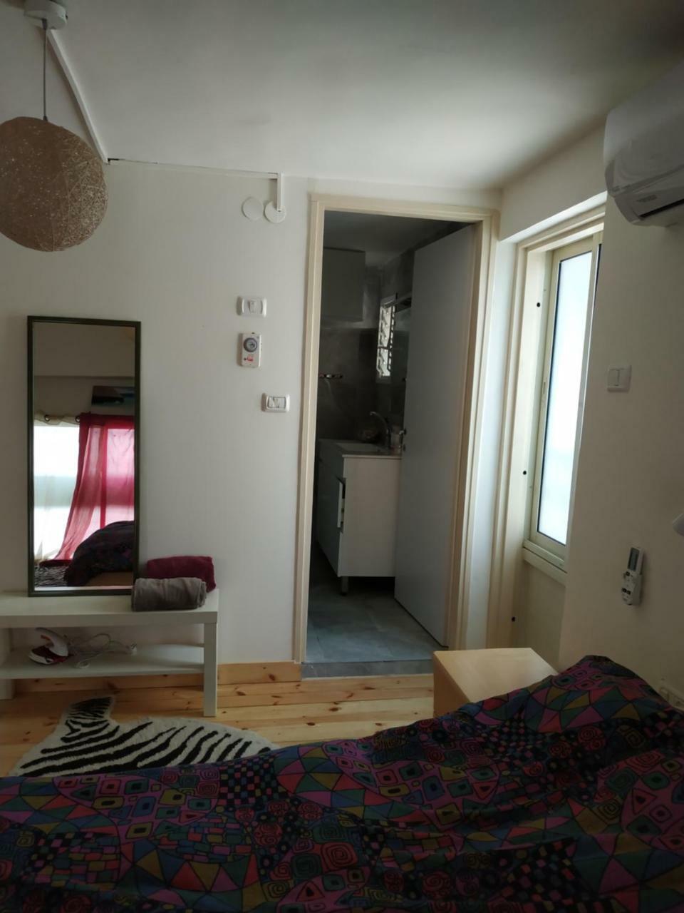 Appartement Studio Apt Great Location Heart Of Downtown District à Haïfa Extérieur photo